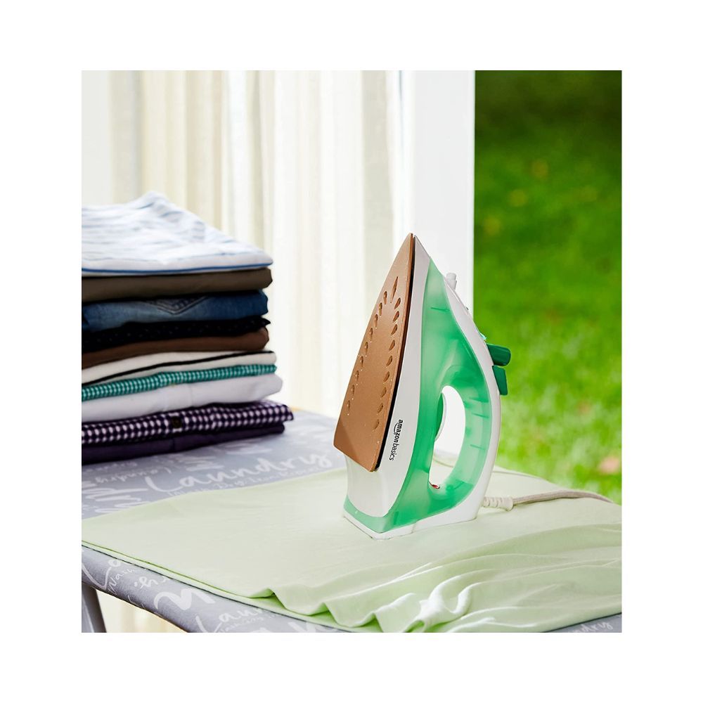 Amazon Basics 1200W Steam Iron with Spray White and Green