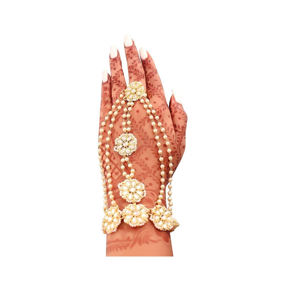 I Jewels Traditional Gold Plated Embellish With Kundan & Pearl Adjustable Haath Phool/Panja Bracelet for Women (PIJ022-23