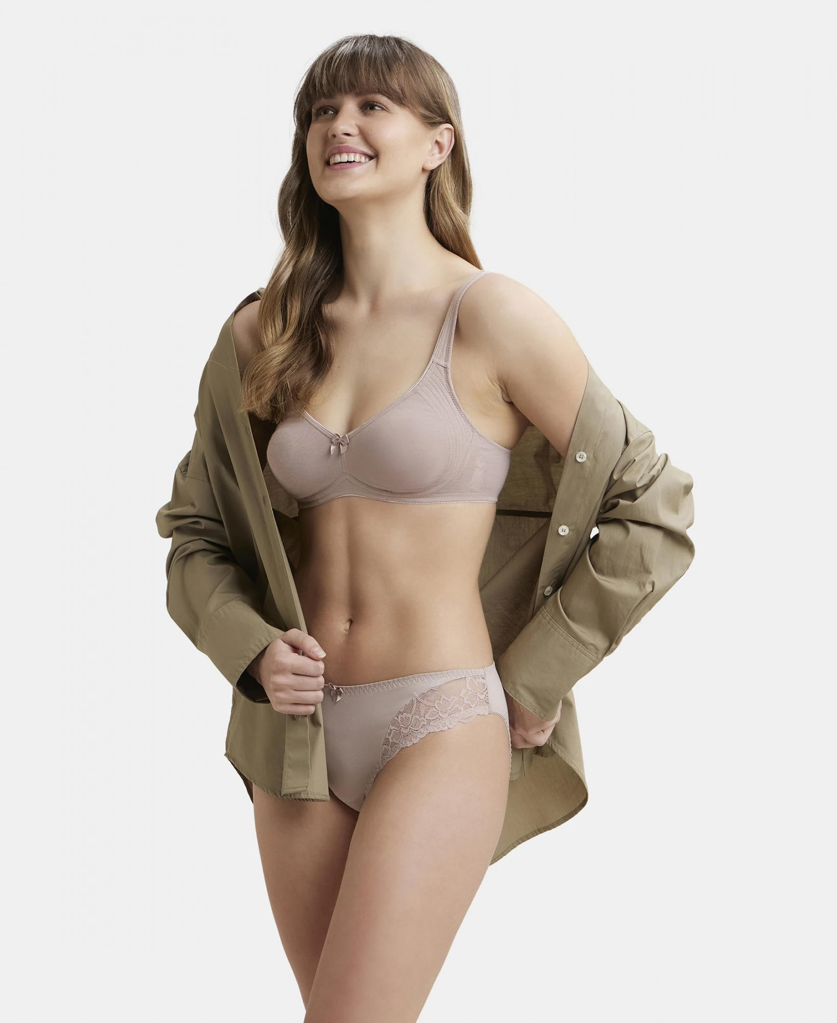 https://www.fastemi.com/uploads/fastemicom/products/jockey-1250-womenamp039s-wirefree-non-padded-super-combed-cotton-elastane-stretch-full-coverage-everyday-bra-with-contoured-shaper-panel-and-adjustable-strapsmocha32b-129678131019005_l.jpg
